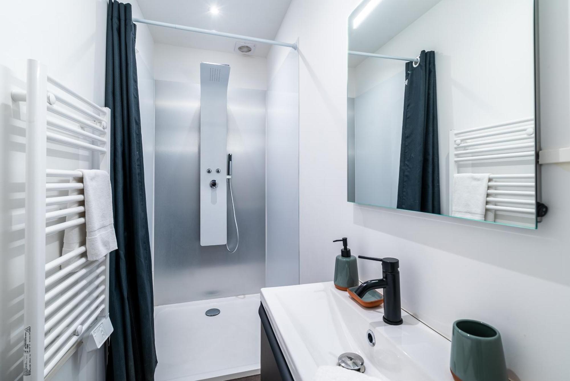 Mon Appart'Hotel - Gare De Limoges - Appartement Familial - Parking En Supp 外观 照片